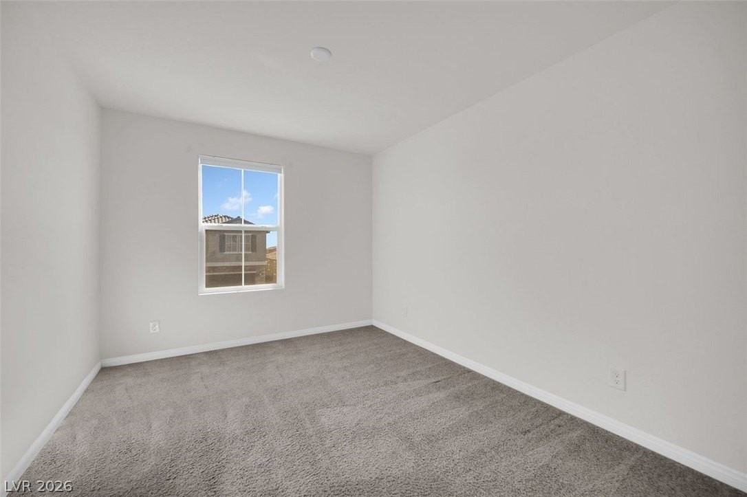 8751 Oak Lawn St - Photo 5 of 19