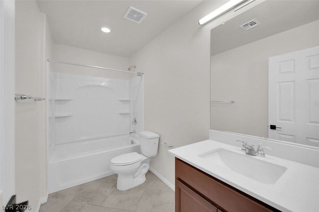 8751 Oak Lawn St - Photo 6 of 19