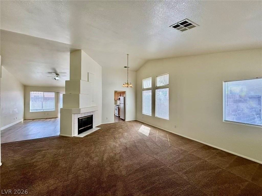 3015 Atwater Dr - Photo 3 of 18