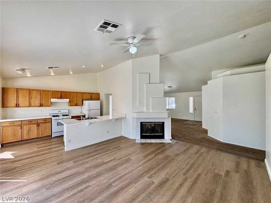 3015 Atwater Dr - Photo 6 of 18