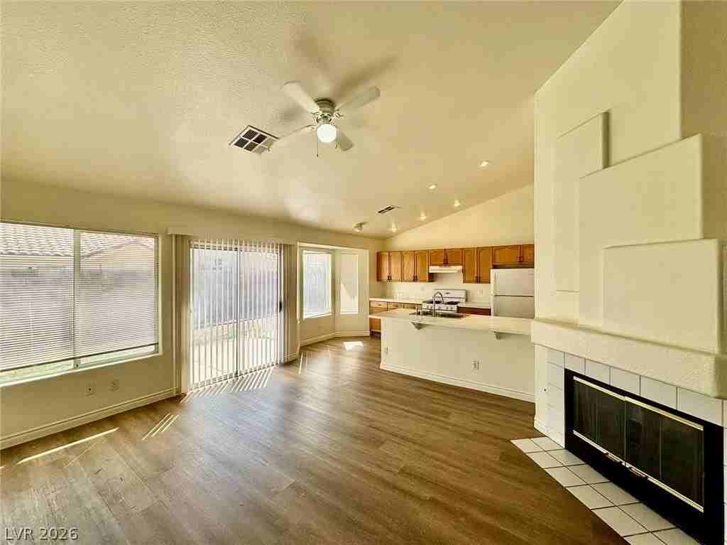 3015 Atwater Dr - Photo 7 of 18