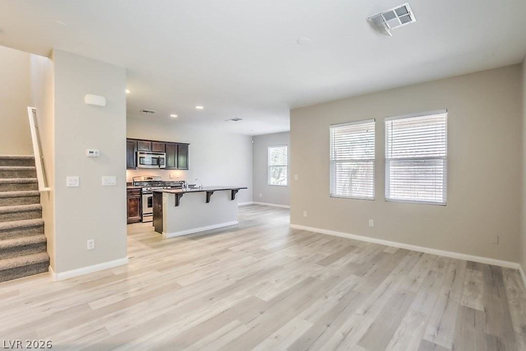 8366 Stillhouse Ct - Photo 3 of 39