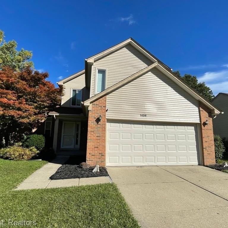 1438 Rand Rd - Photo 4 of 50