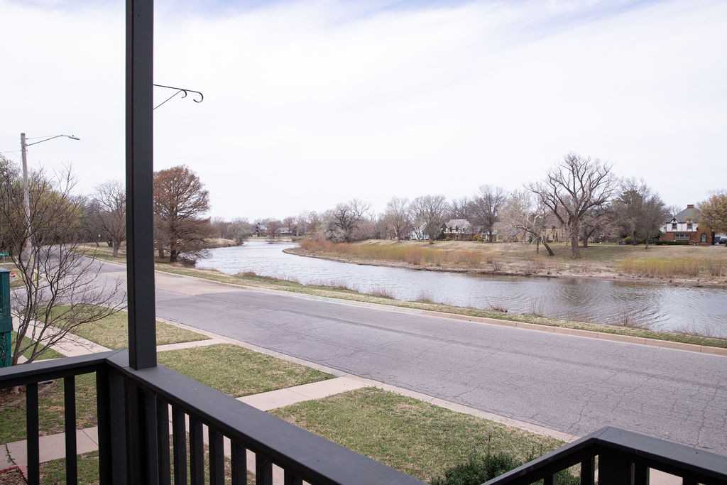 929 W 12th St N #929 - Photo 4 of 29