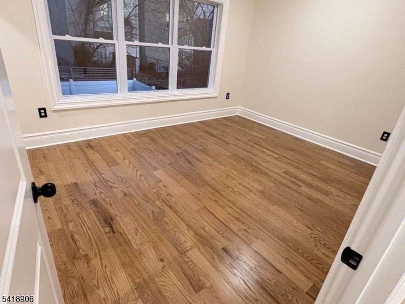 438 S 11th St #2 - Photo 4 of 11