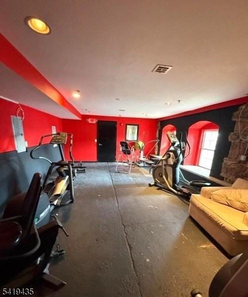 55 Westervelt Ave - Photo 4 of 13