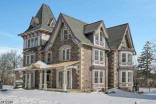 49 Park Ave #2 - Photo 1 of 1