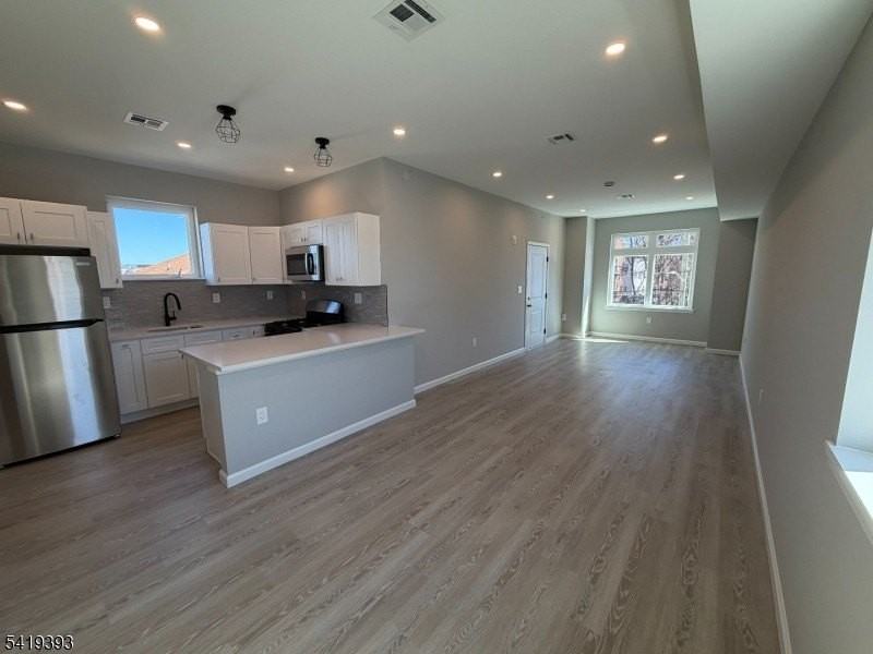 30 Auburn St - Photo 2 of 13