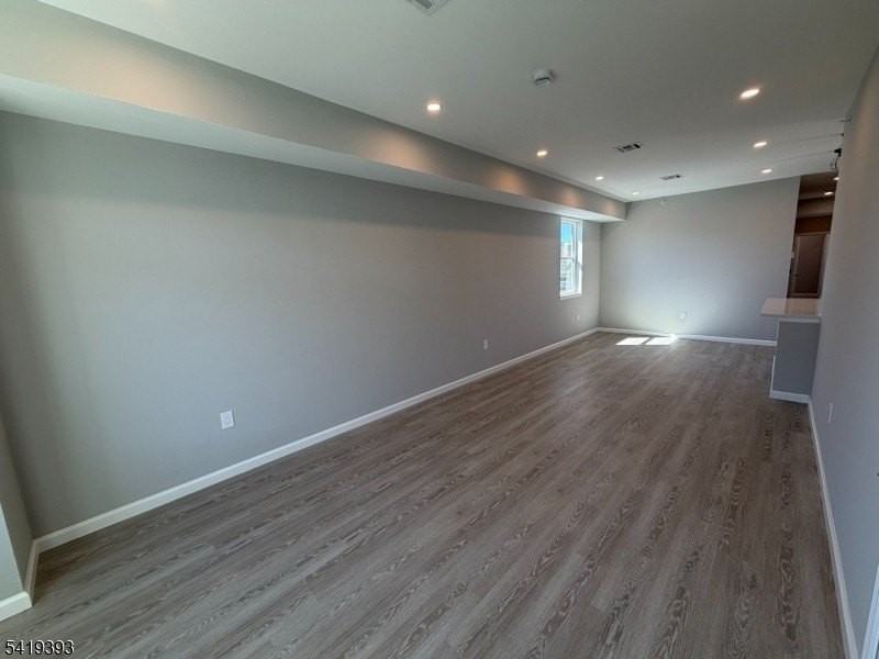 30 Auburn St - Photo 3 of 13