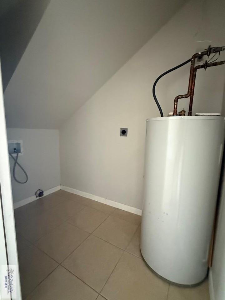 814 S Central Ave Apt 3 - Photo 5 of 11