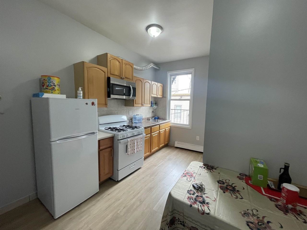 2018 Bergenline Ave - Photo 2 of 10