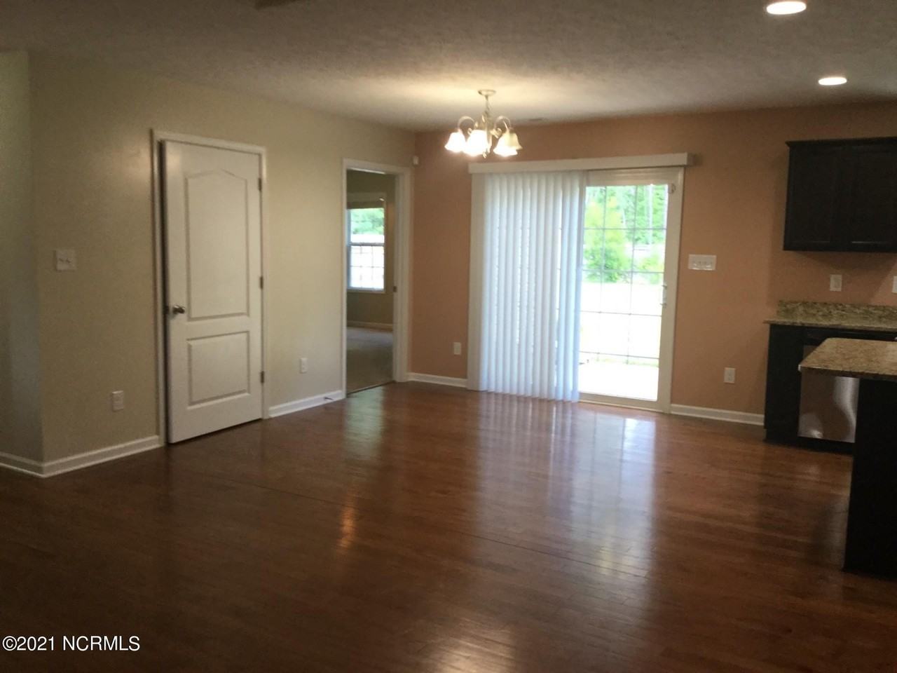 280 Station House Rd - Photo 3 of 33