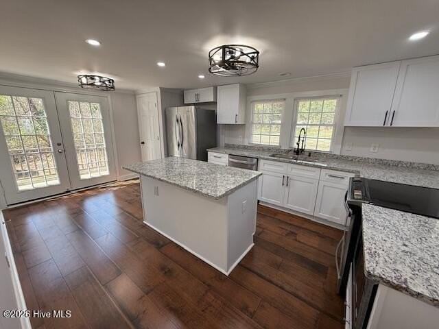 128 Peterson Hill Ave - Photo 4 of 25