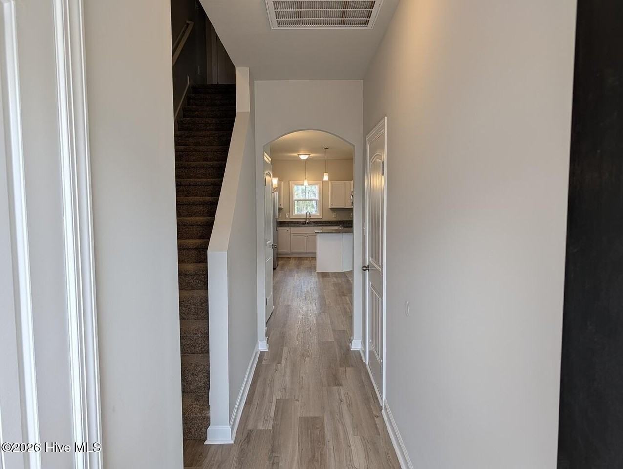 116 Crab Claw Spit Ln - Photo 2 of 17