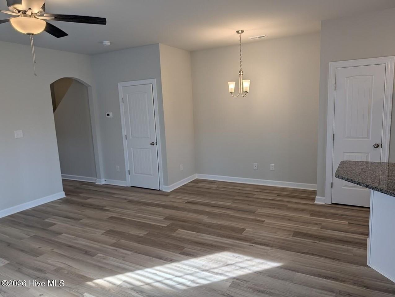 116 Crab Claw Spit Ln - Photo 3 of 17