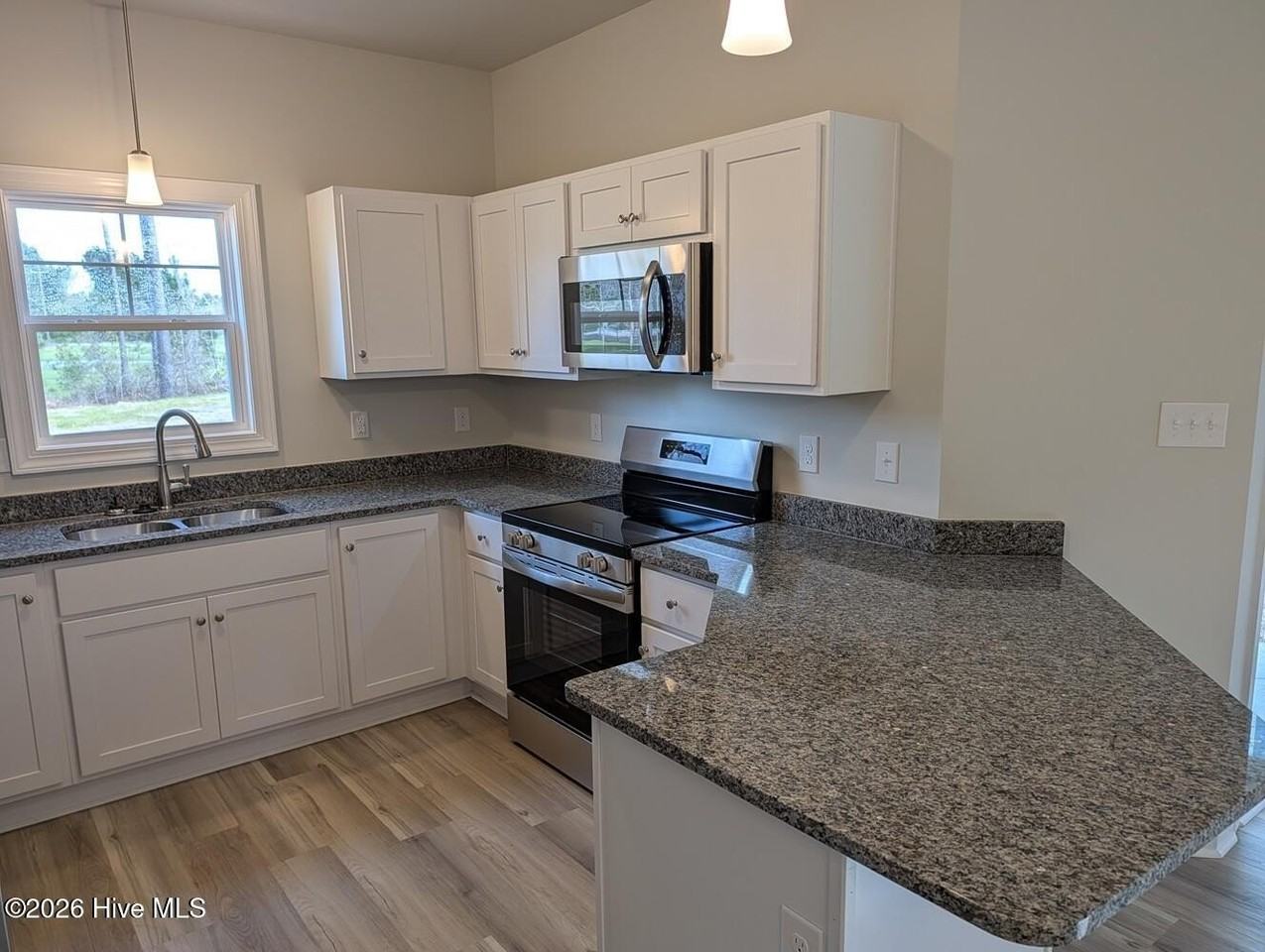 116 Crab Claw Spit Ln - Photo 5 of 17