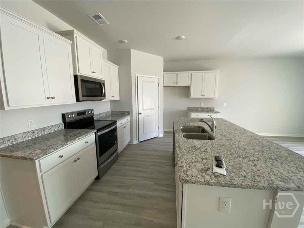 30 Ashmont St - Photo 5 of 32