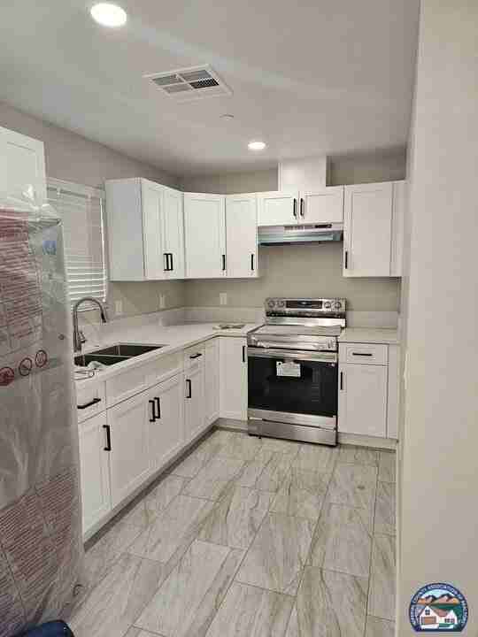 172 W Alamo St Unit 1 - Photo 3 of 6