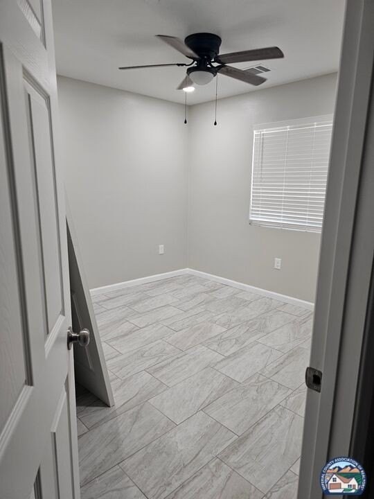 172 W Alamo St Unit 1 - Photo 5 of 6