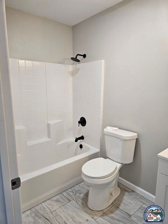 172 W Alamo St Unit 1 - Photo 6 of 6