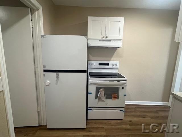 120 E Chicago Blvd #1 - Photo 6 of 9