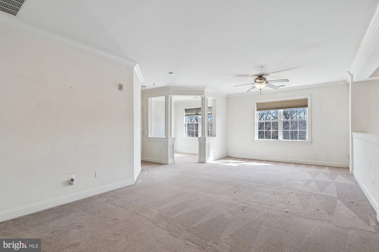 8535 Veterans Hwy - Photo 3 of 43