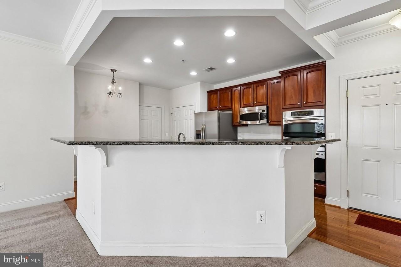 8535 Veterans Hwy - Photo 5 of 43