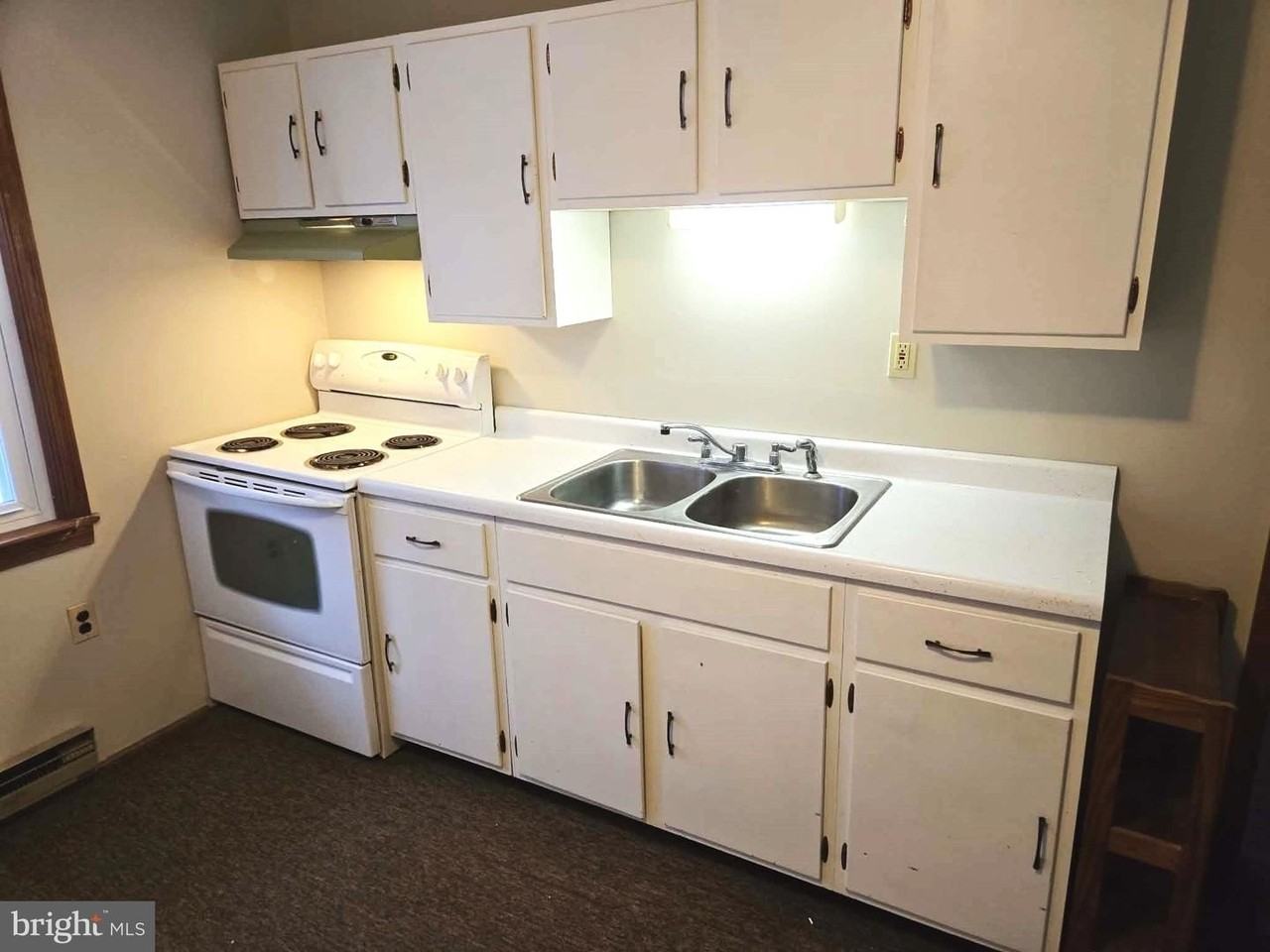 1154 Steamboat Rd - Photo 2 of 9