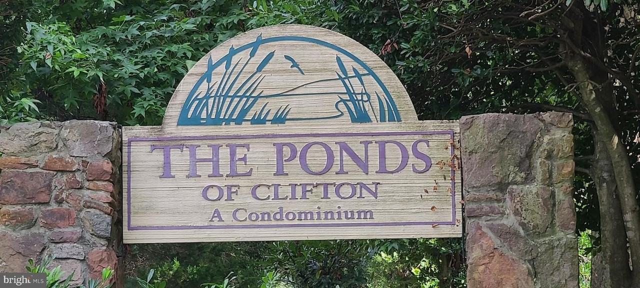 5829 Orchard Hill Ct - Photo 3 of 16