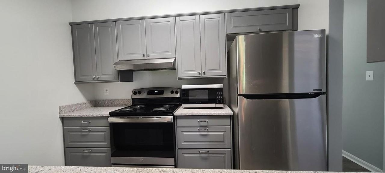 5829 Orchard Hill Ct - Photo 7 of 16