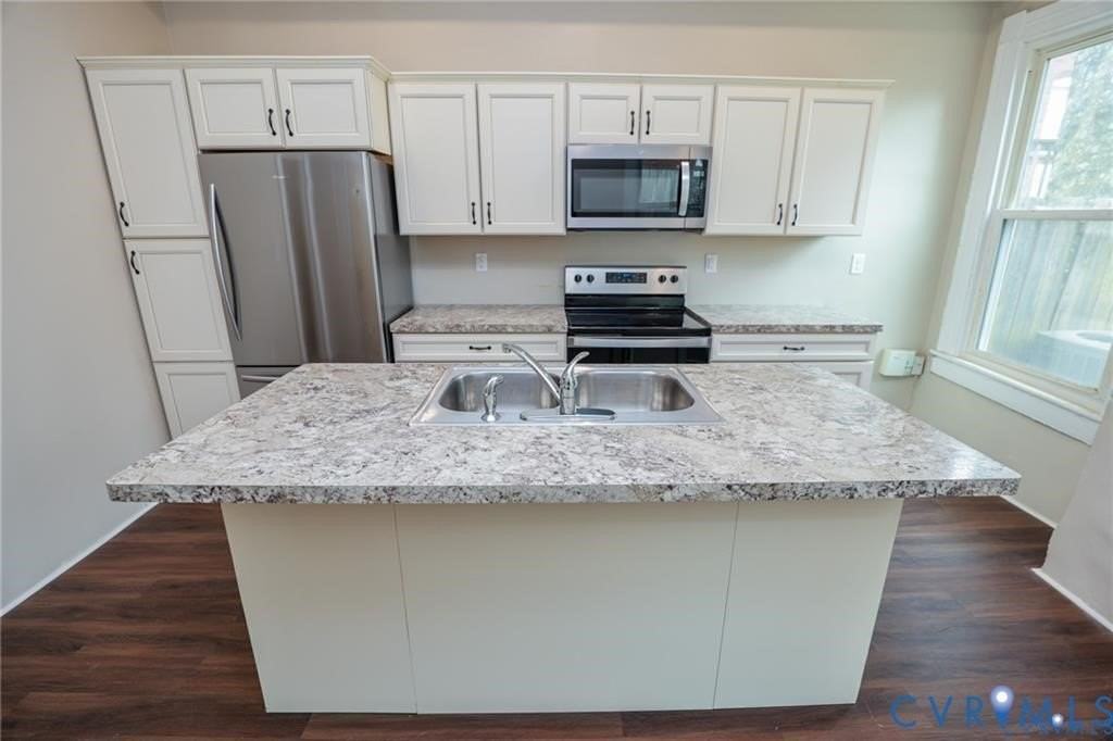 1407 W Clay St - Photo 7 of 17