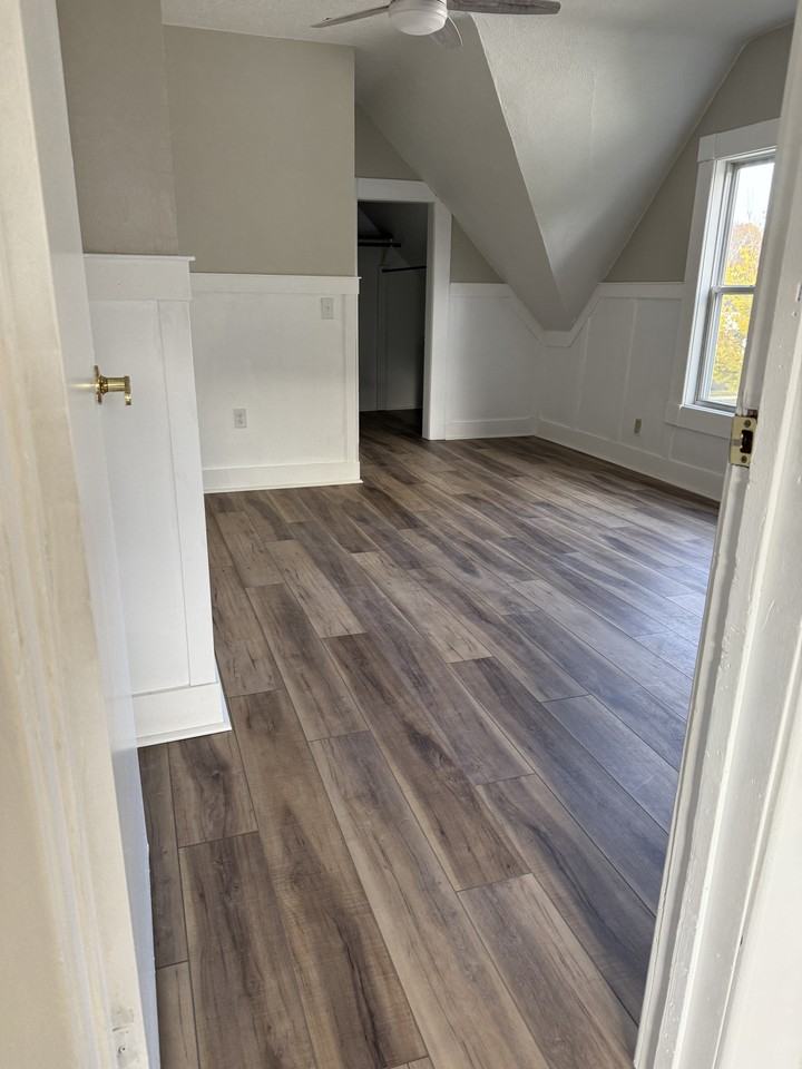 377 Ellis St #377-1-2 - Photo 5 of 11