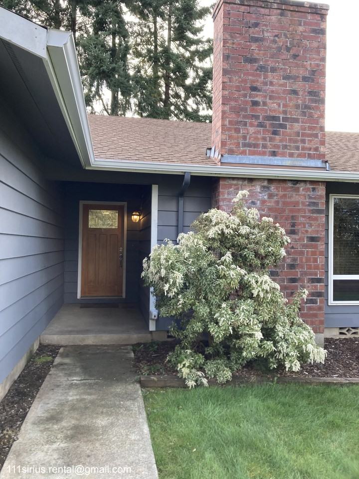 111 Sirius Pl #NA - Photo 2 of 18