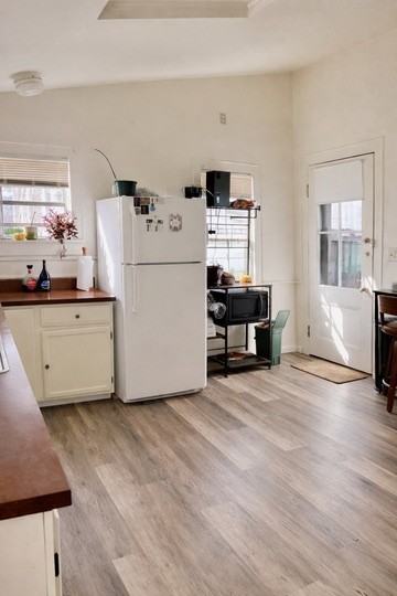 509 Cascadilla St #1 - Photo 3 of 31