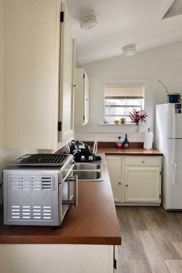 509 Cascadilla St #1 - Photo 4 of 31