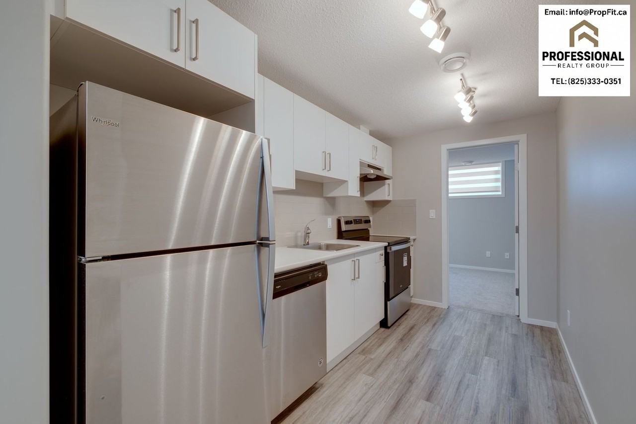 6303 66 St Bsmt #BS - Photo 3 of 8