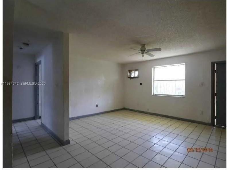 1320 Nw 5th Ave #1320 - Photo 5 of 7