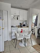 2513 Sw 10th St #8 - Photo 1 of 1