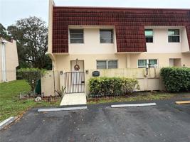 featured image of 3962 Inverrary Dr #A3