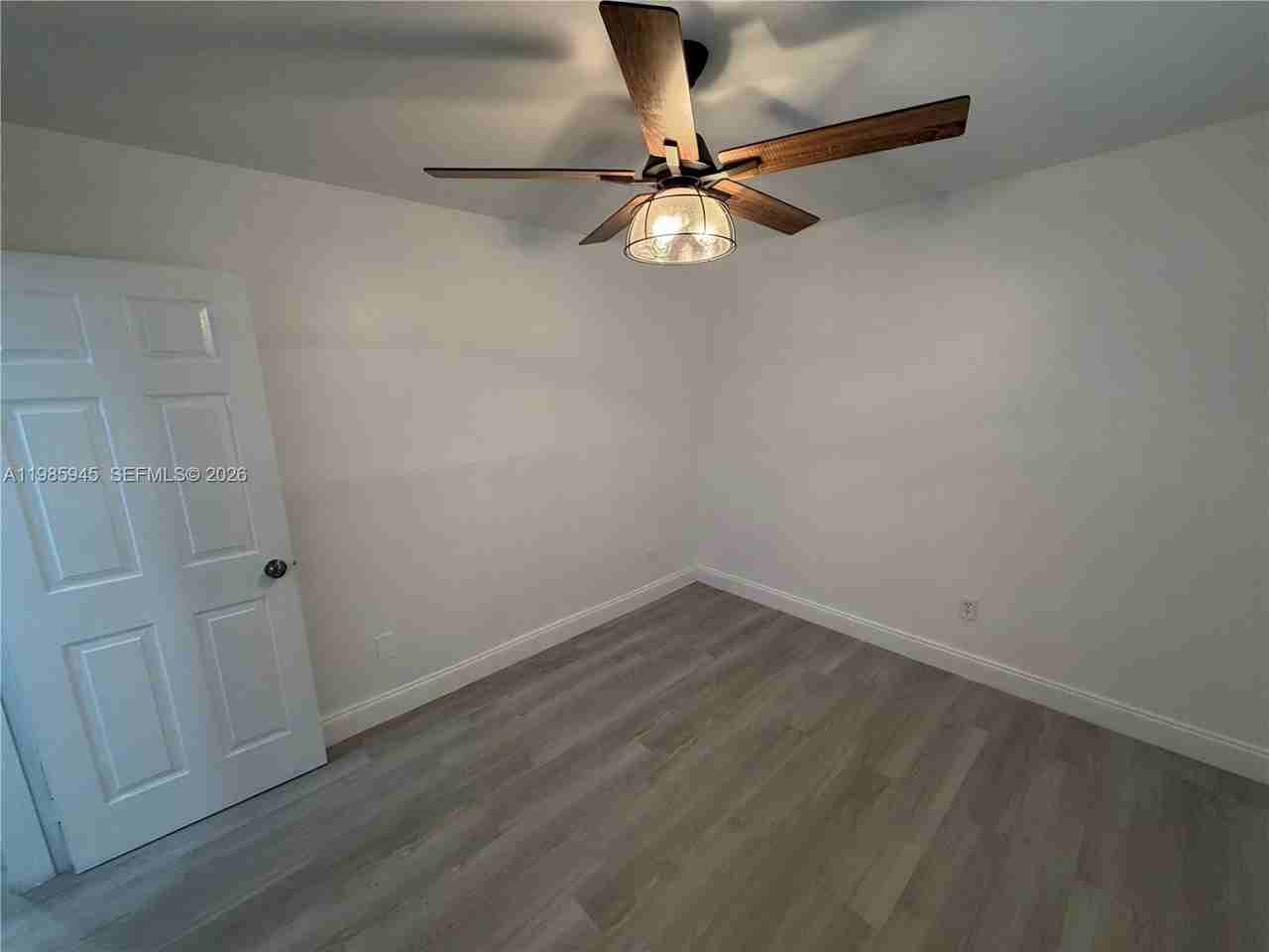 3962 Inverrary Dr #A3 - Photo 4 of 43