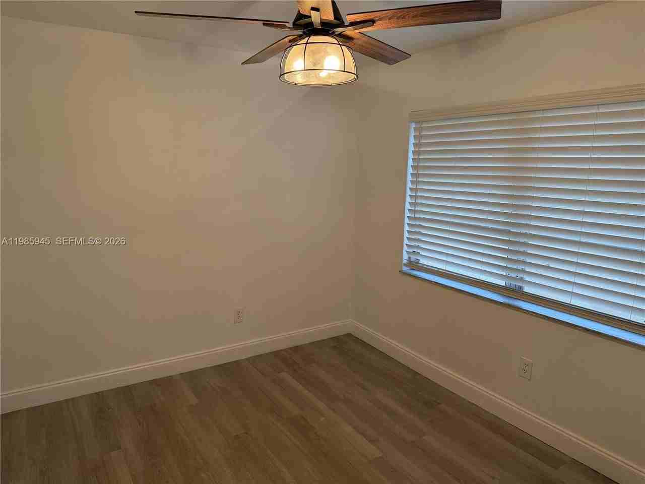 3962 Inverrary Dr #A3 - Photo 5 of 43