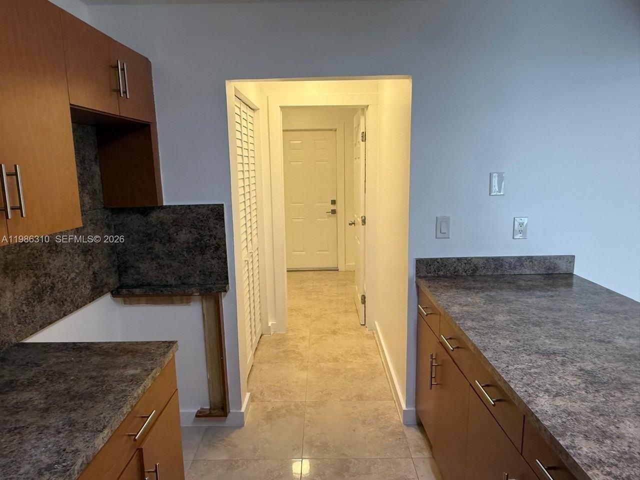 1781 Nw 16th St - Photo 7 of 23