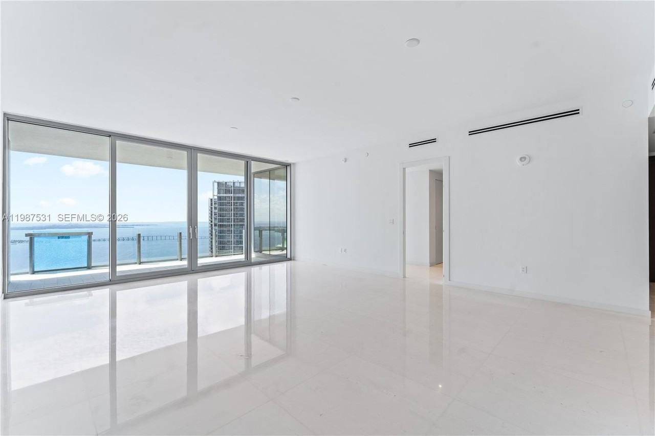300 Biscayne Boulevard Way #5003 - Photo 4 of 50