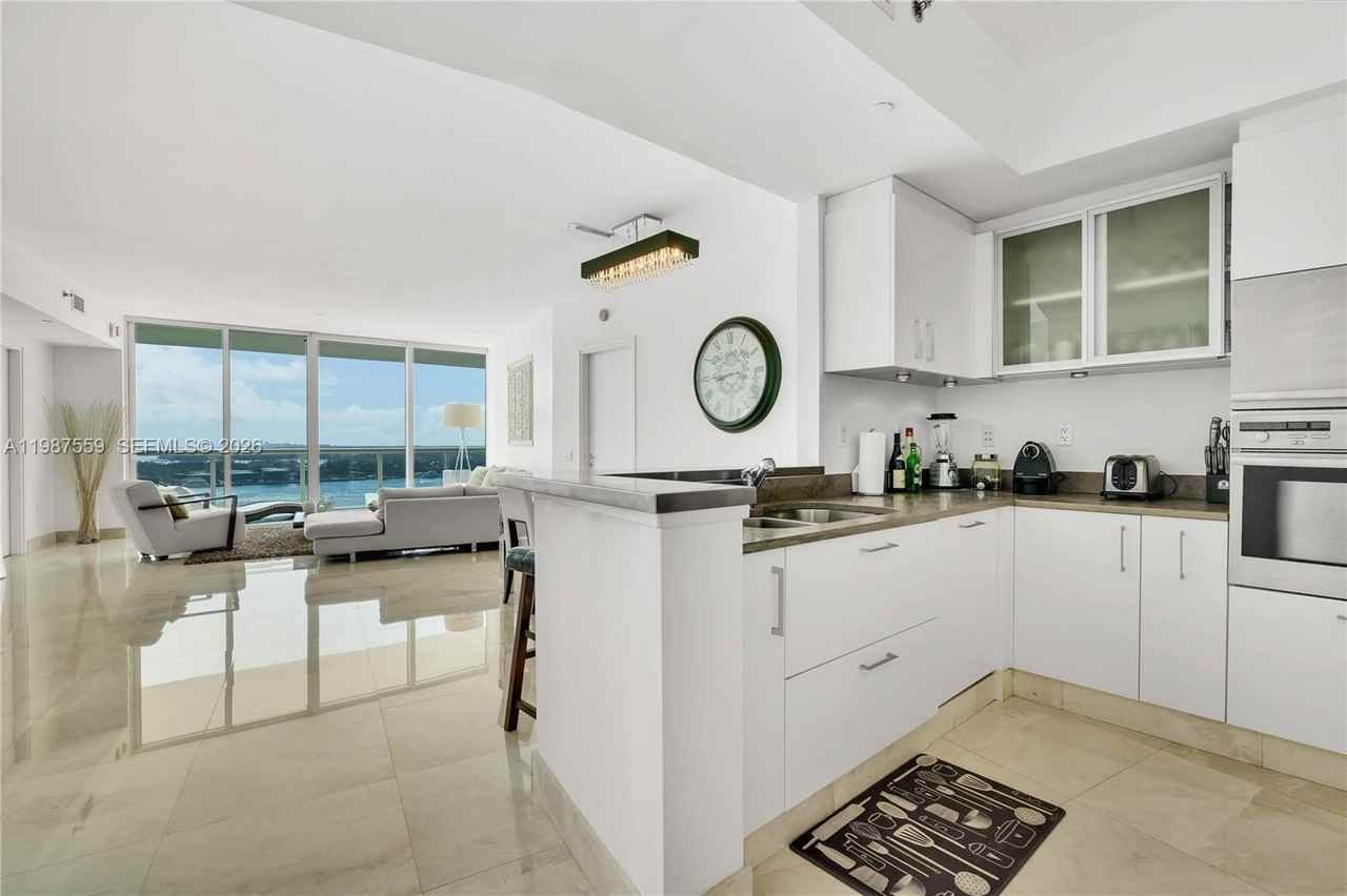 450 Alton Rd #2005 - Photo 5 of 19