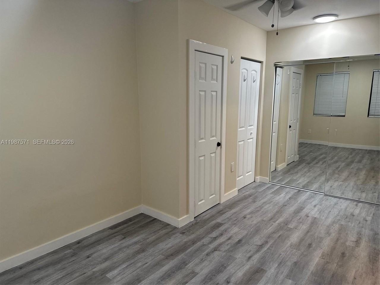 1101 Nw 32nd Pl #REAR - Photo 4 of 9