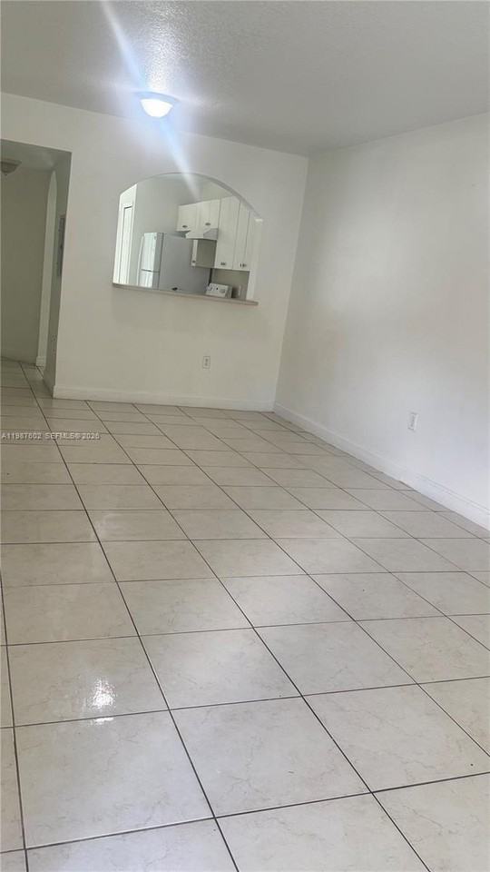 1260 Se 31st Ct