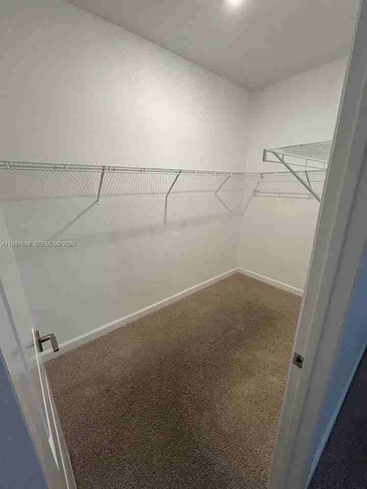 624 Sw 12th St - Photo 7 of 14