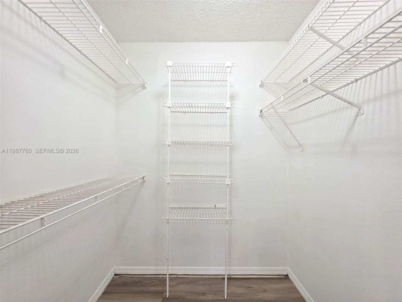 2303 N Congress Ave #28 - Photo 5 of 17