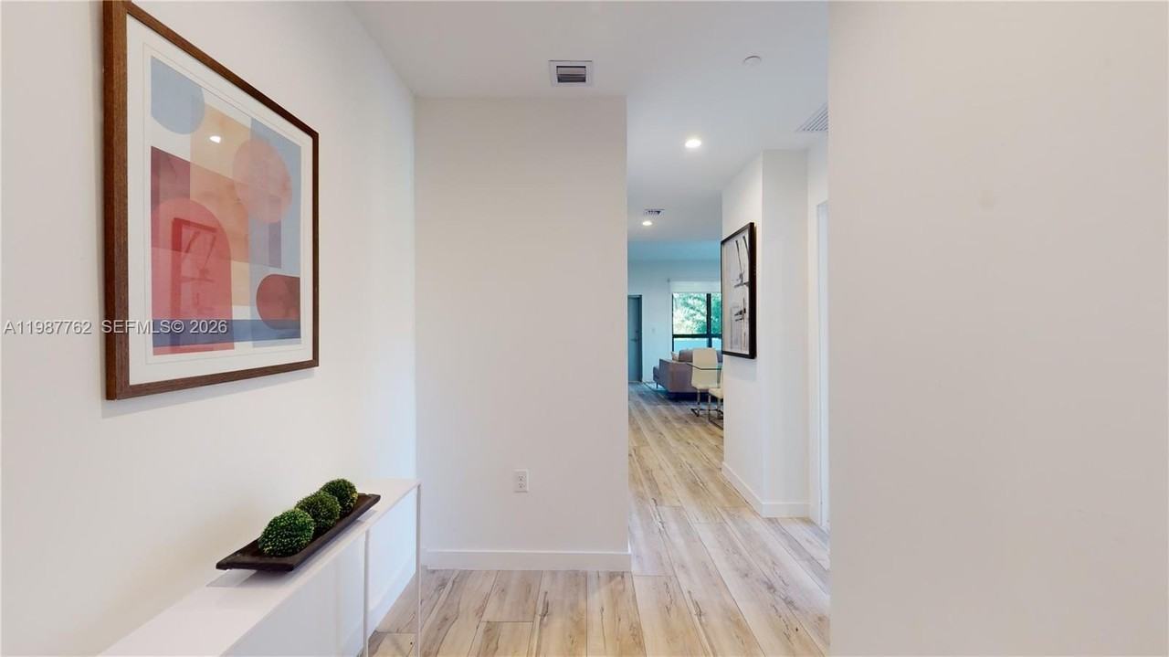 24705 Sw 129th Ave #114 - Photo 6 of 34