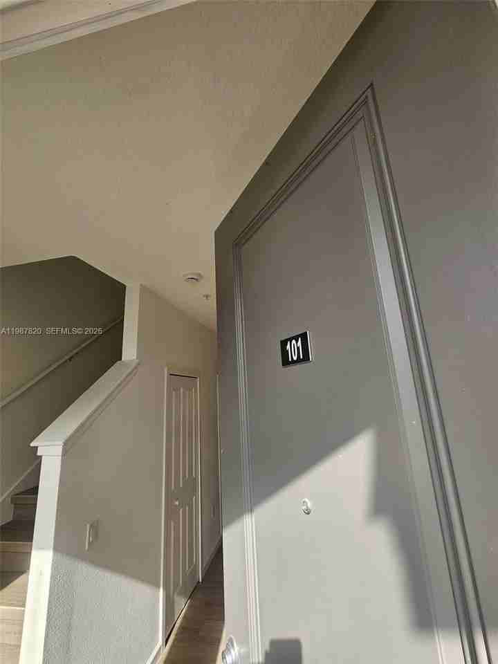 1201 Southstation Pl #101 - Photo 4 of 50